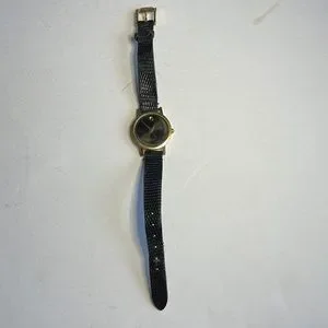 VINTAGE MOVADO 87-25-832 SWISS GOLD PLATE QUARTZ LADIES WRIST WATCH il_fullxfull.7025987936_jc7x.jpg main image 4